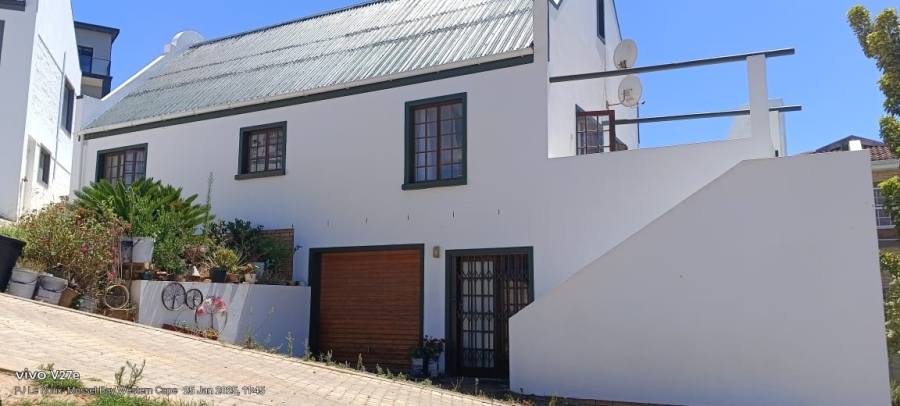 3 Bedroom Property for Sale in Menkenkop Western Cape